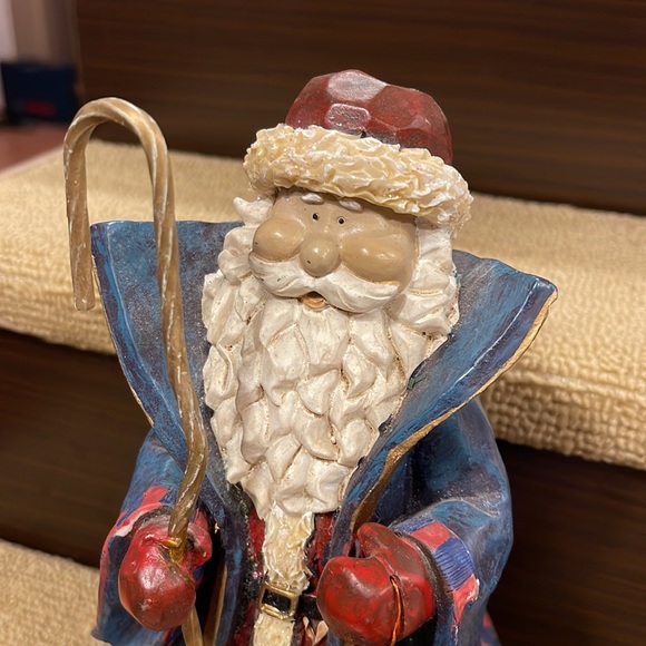 *** Pair of Vintage Style Santa’s - Picture 3 of 10